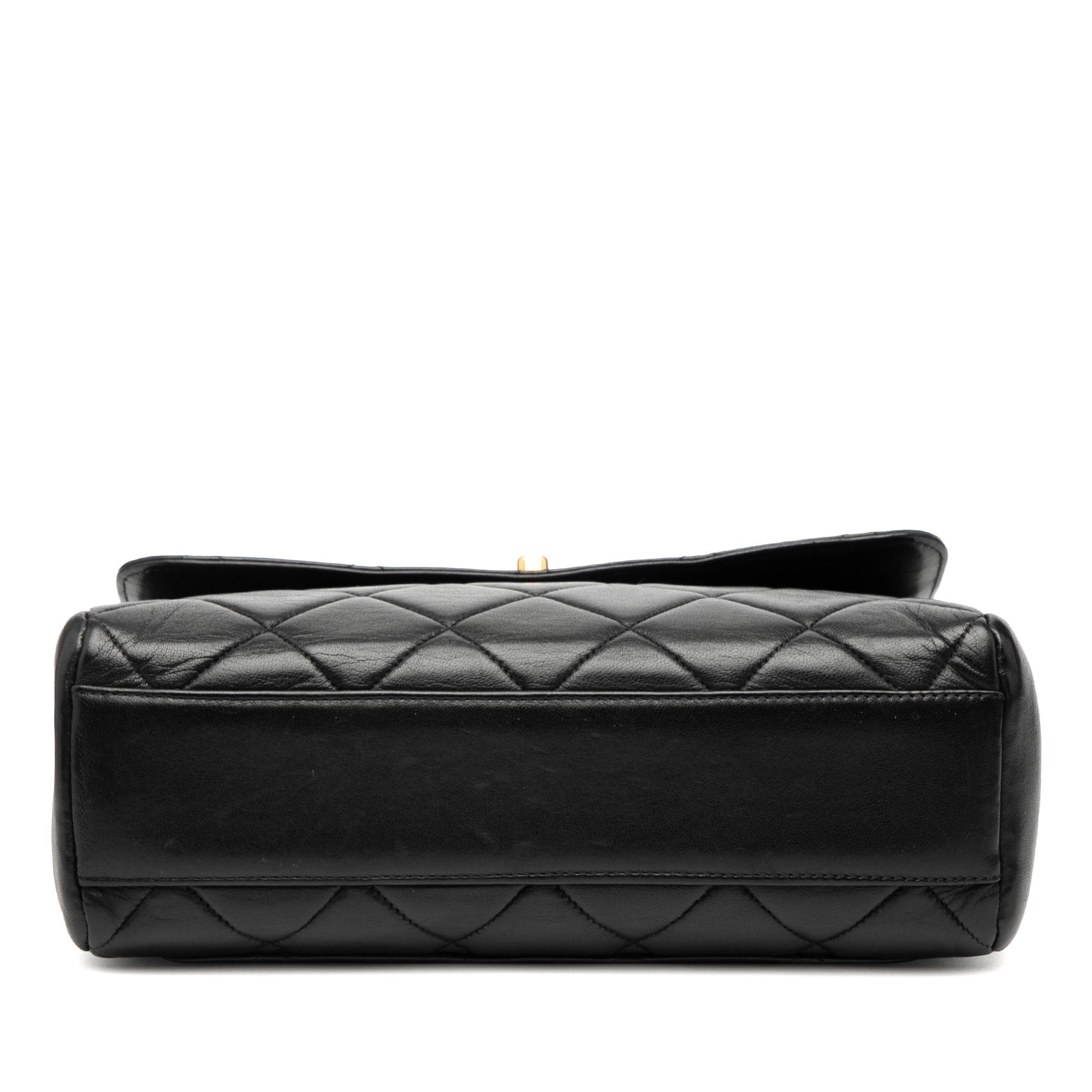 Chanel Chanel Small Square Lambskin Straight Single Flap Size ONE SIZE - 3 Thumbnail