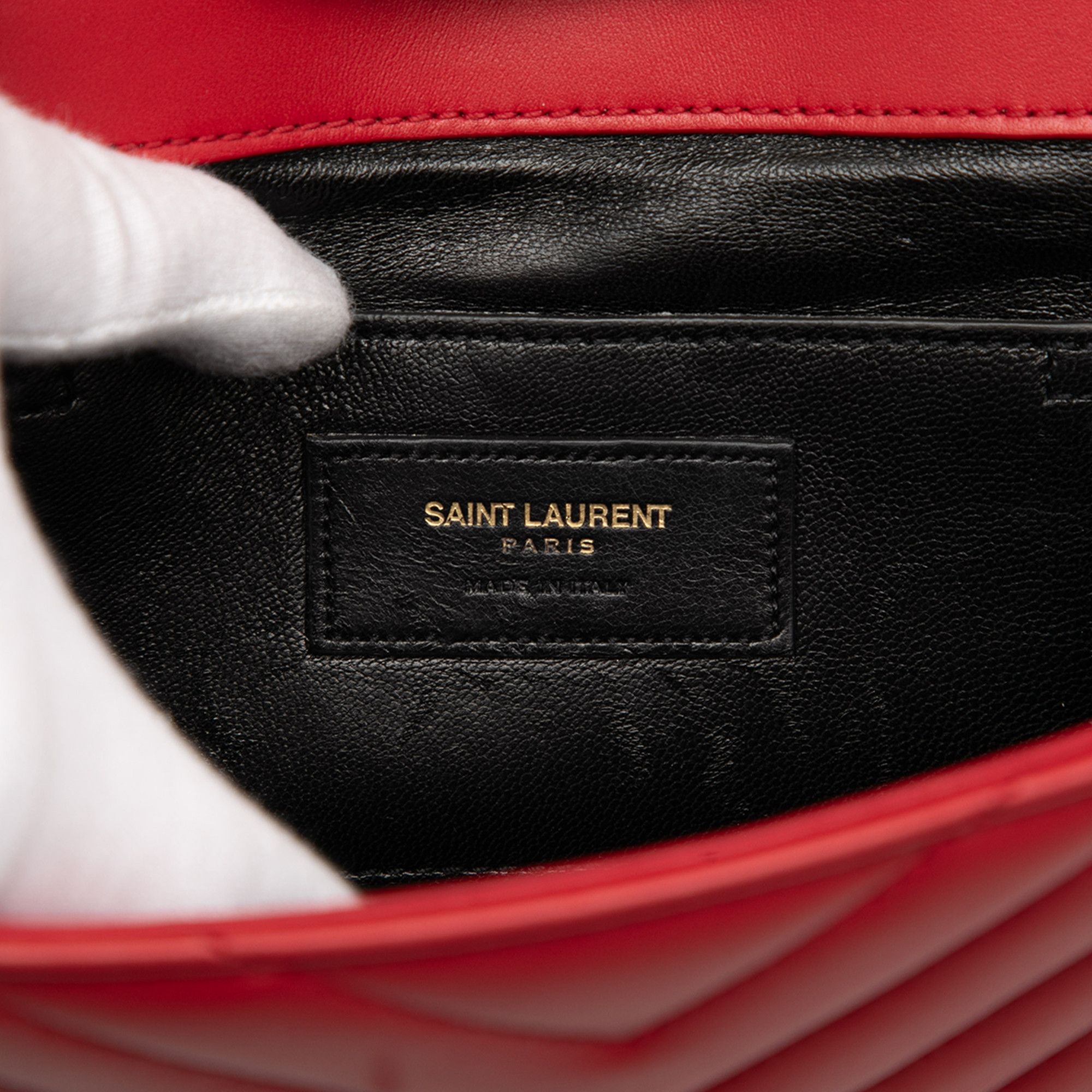 Yves Saint Laurent Yves Saint Laurent Small Chevron Calfskin Monogram Envelope Bag Size ONE SIZE - 5 Thumbnail