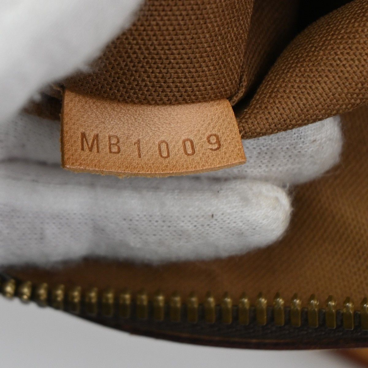Louis Vuitton Louis Vuitton Tivoli Handbag Monogram Canvas Size ONE SIZE - 7 Thumbnail