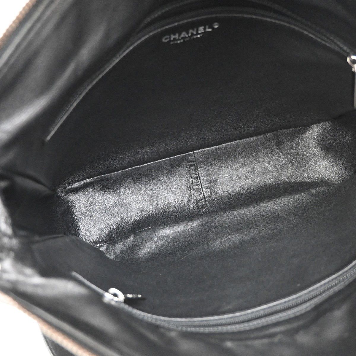 Chanel Chanel Vintage Timeless CC Adjustable Shoulder Bag Quilted Calfskin Size ONE SIZE - 5 Thumbnail