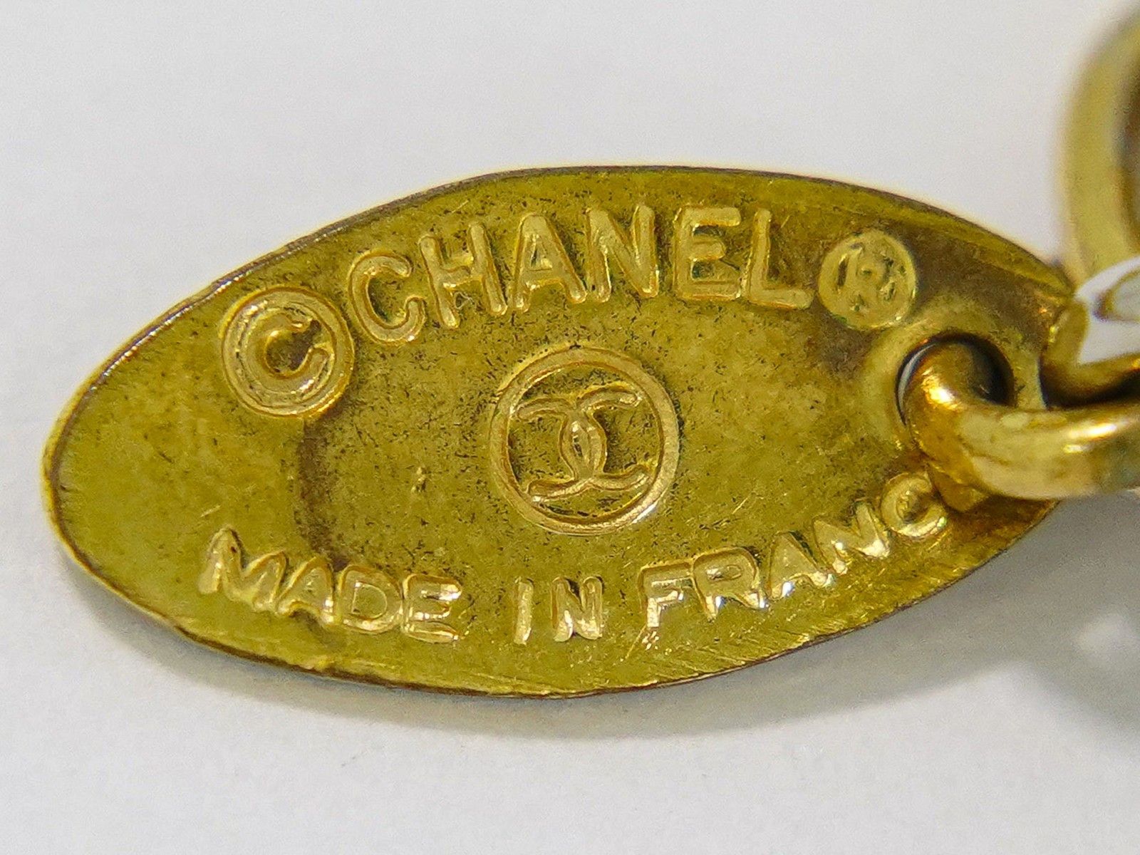 Chanel Chanel Vintage Medallion Necklace Metal Size ONE SIZE - 4 Thumbnail