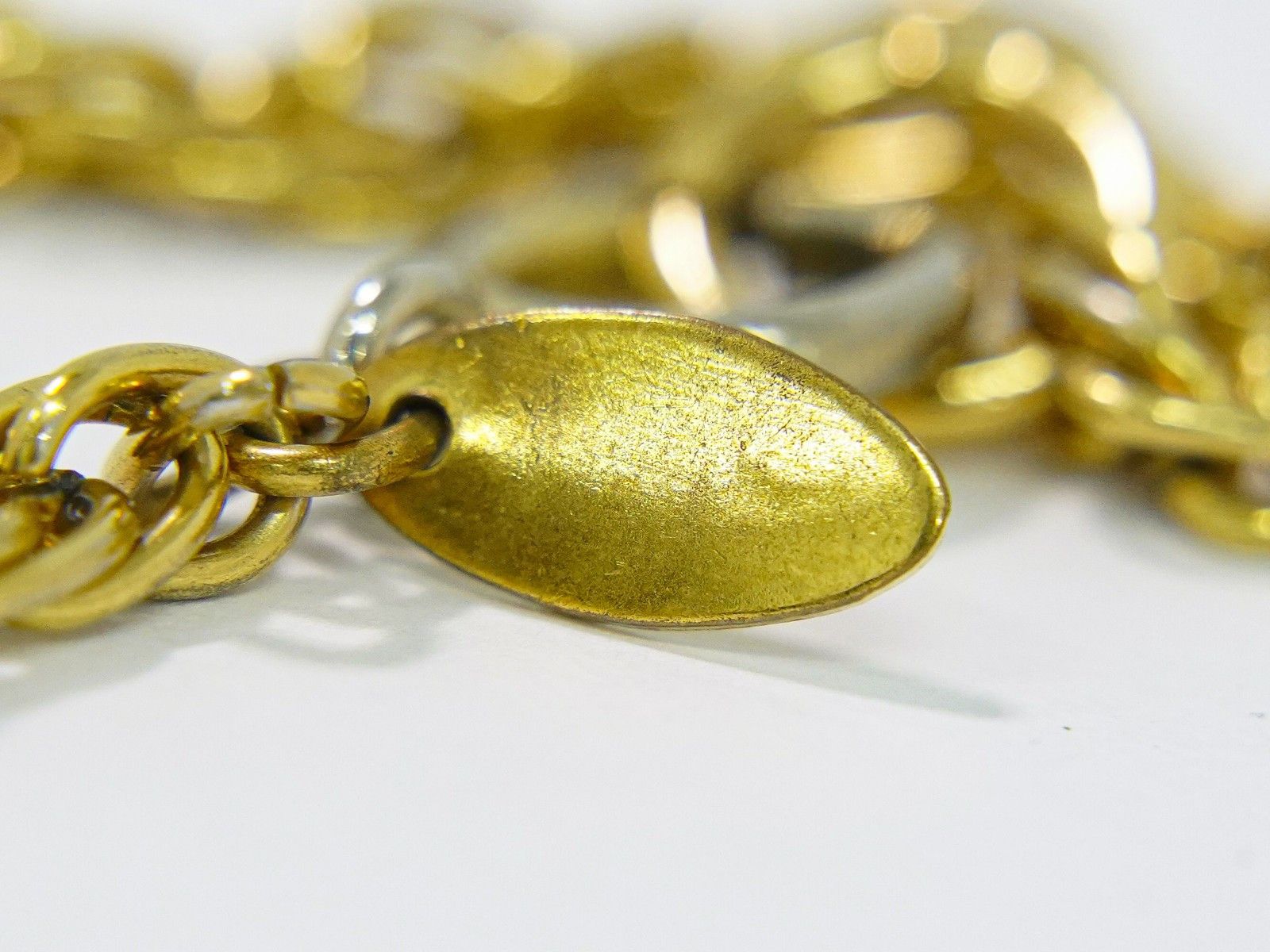 Chanel Chanel Vintage Medallion Necklace Metal Size ONE SIZE - 7 Thumbnail
