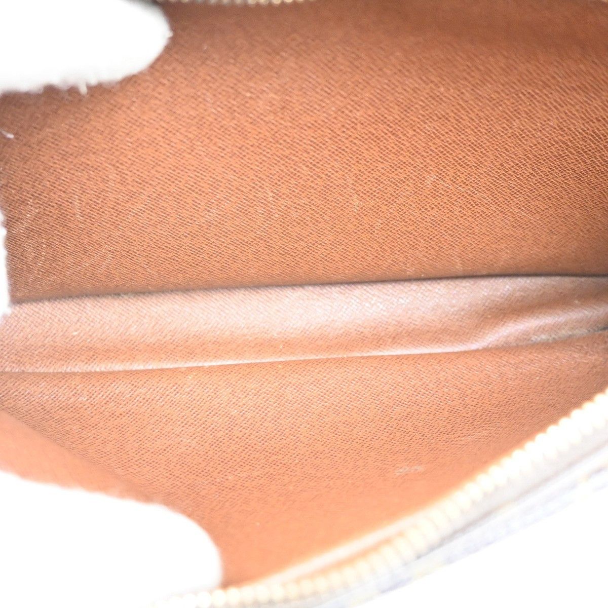 Louis Vuitton Louis Vuitton Nil Messenger Bag Monogram Canvas Size ONE SIZE - 12 Thumbnail