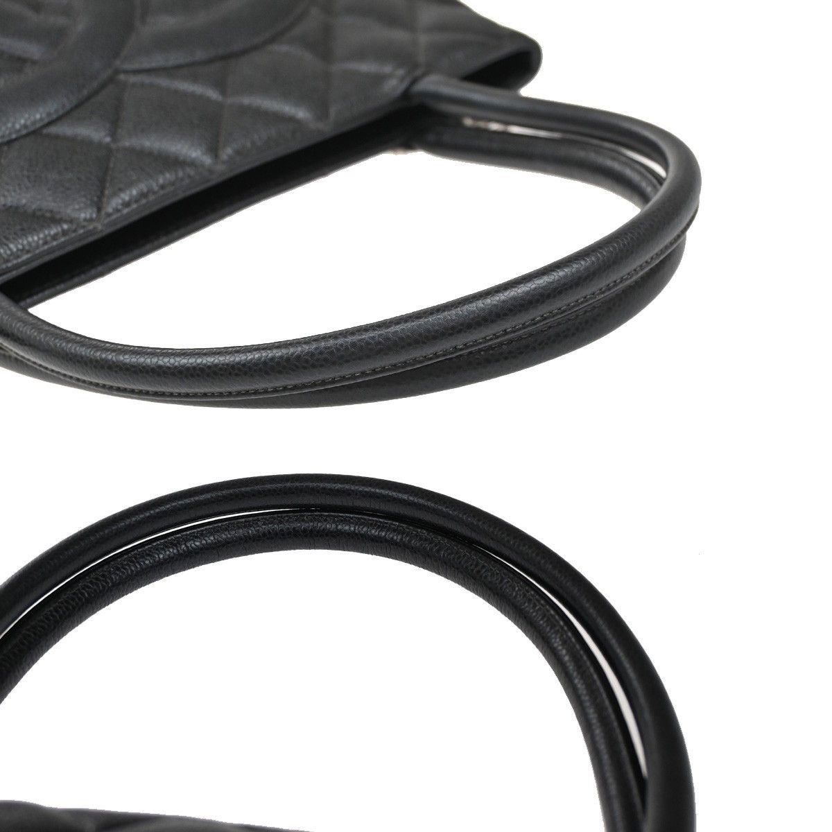 Chanel Chanel Medallion Tote Quilted Caviar Size ONE SIZE - 16 Thumbnail