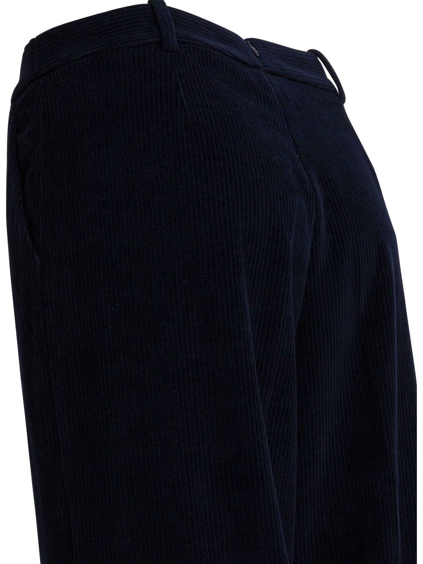 Circolo 1901 Circolo 1901 Trousers tag size 44 Women - USA Duties Paid Size 30" / US 8 / IT 44 - 4 Thumbnail
