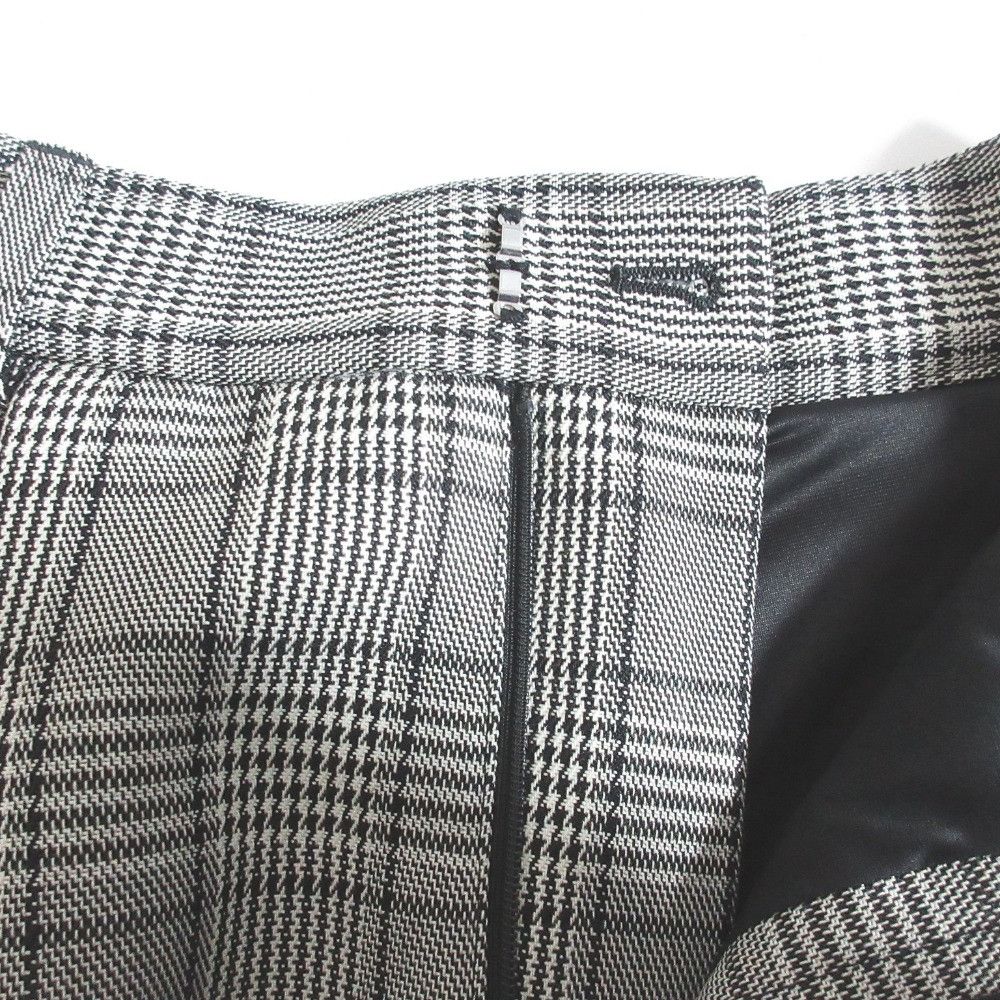 Other Other sheller Glen Check Shorts Others Shorts SL151040309 DUTY FREE for USA Size ONE SIZE - 5 Thumbnail