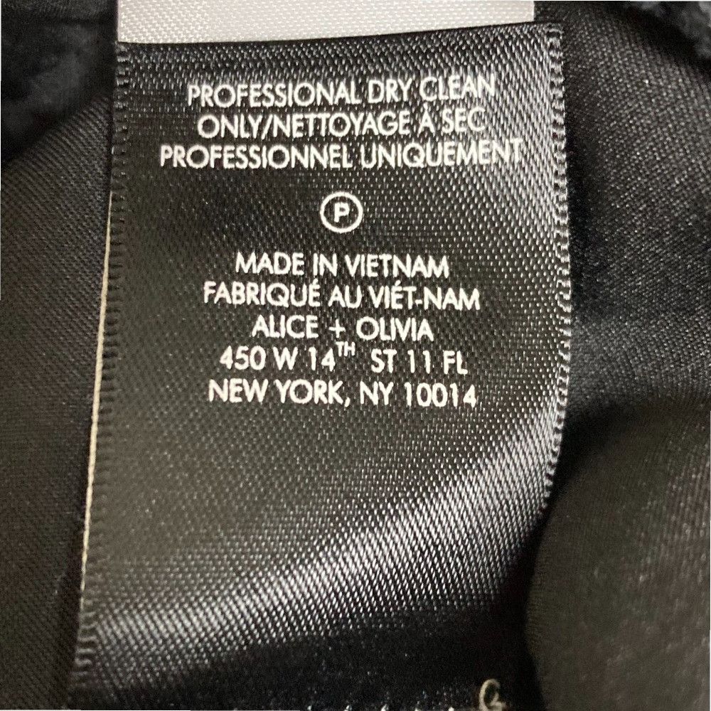 Other Other alice + olivia Embroidered Wide Pants Others Pants DUTY FREE for USA Size ONE SIZE - 11 Thumbnail