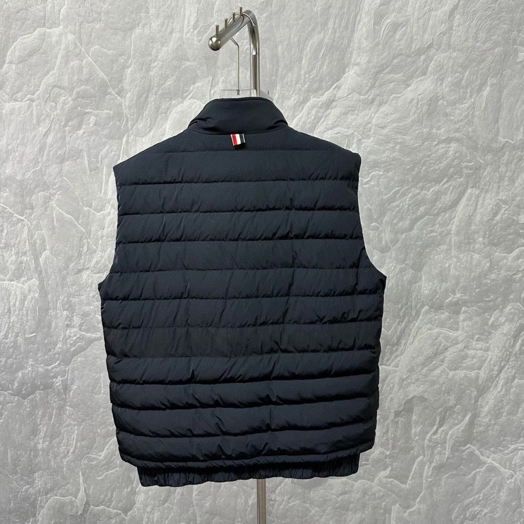 Thom Browne thom browne classic down vest with stripes Size US M / EU 48-50 / 2 - 4 Thumbnail