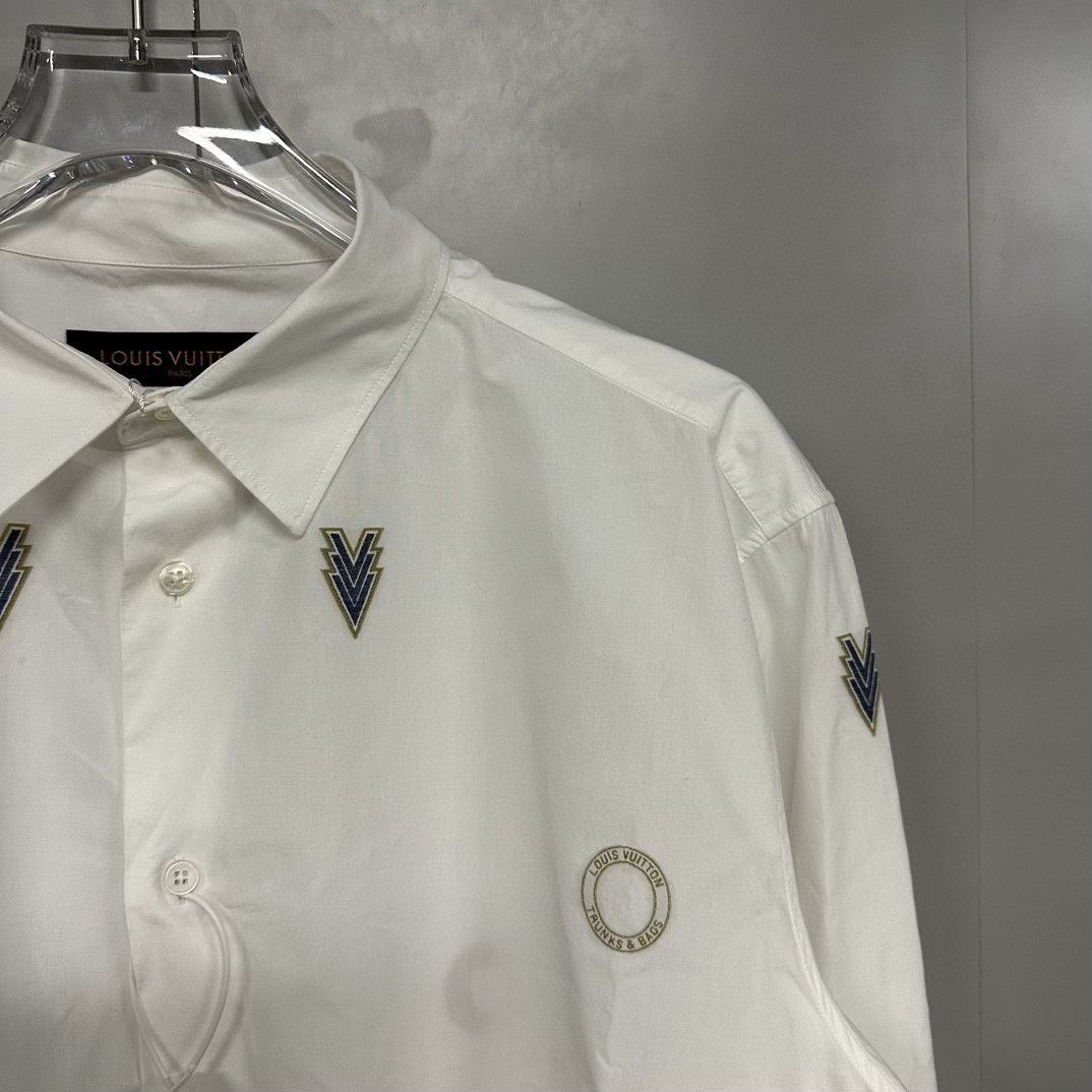 Louis Vuitton louis vuitton long sleeve logo shirt XXL Size US XXL / EU 58 / 5 - 3 Thumbnail