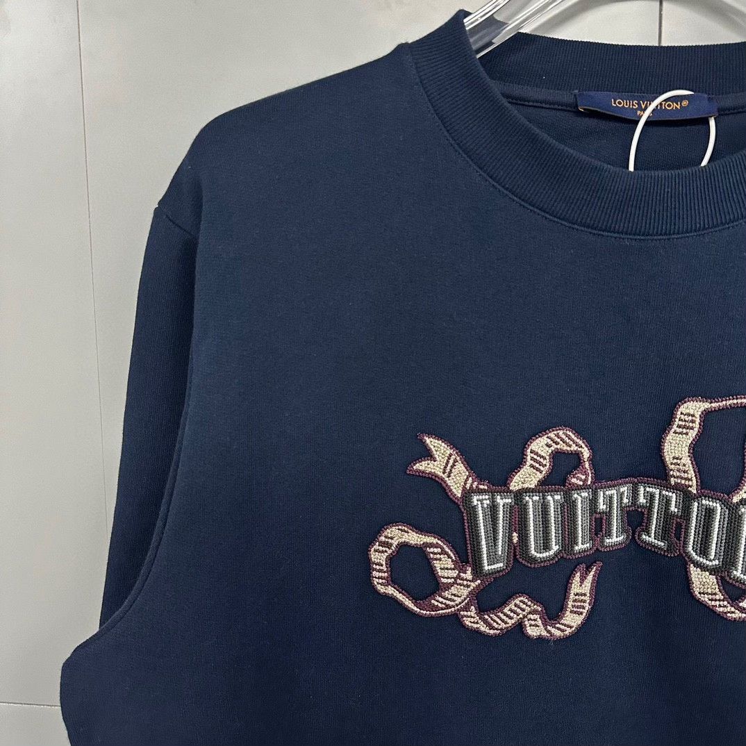 Louis Vuitton louis vuitton embroidery sweatshirt with ribbons Size US M / EU 48-50 / 2 - 2 Thumbnail