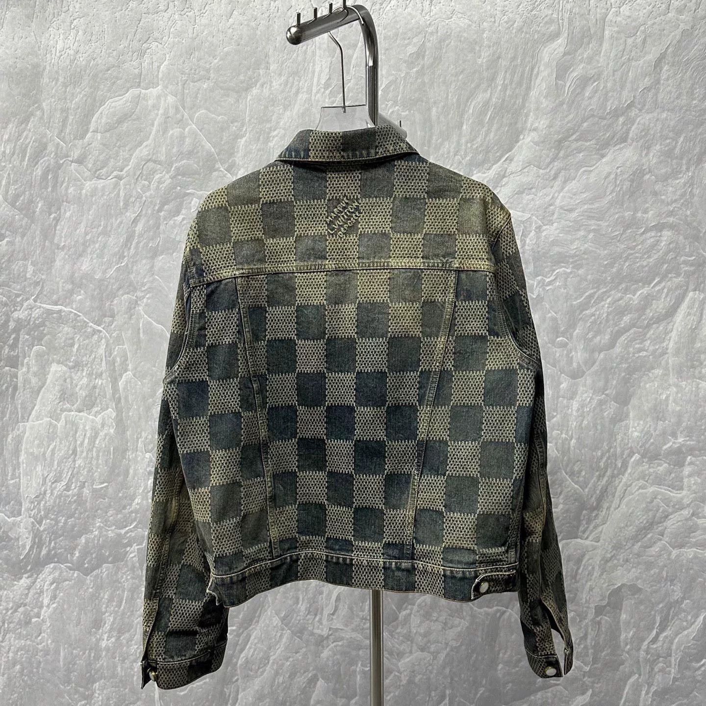 Louis Vuitton Louis Vuitton SS24 Checkered Denim Jacket Size US L / EU 52-54 / 3 - 2 Thumbnail