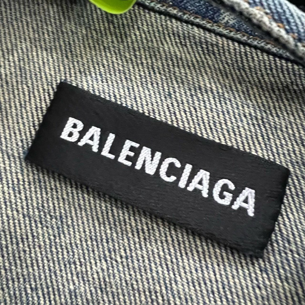 Balenciaga balenciaga logo embroidered denim jacket Size US L / EU 52-54 / 3 - 3 Thumbnail