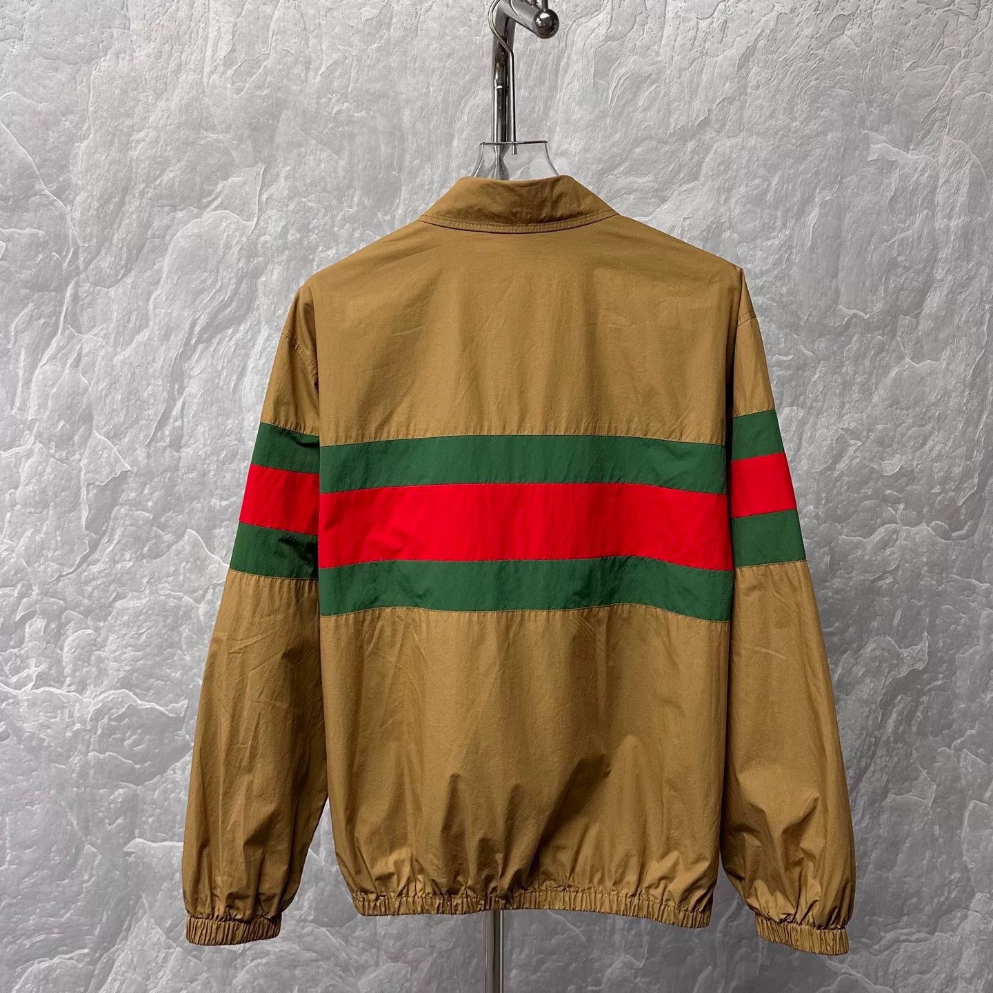Gucci gucci red green striped embroidered jacket Size US M / EU 48-50 / 2 - 4 Thumbnail