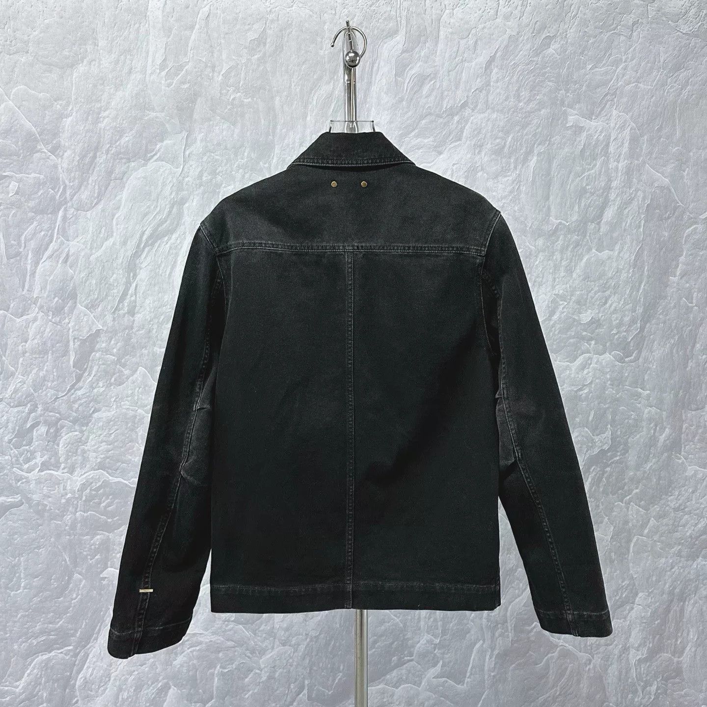 Louis Vuitton louis vuitton fw24 embossed denim jacket Size US L / EU 52-54 / 3 - 4 Thumbnail