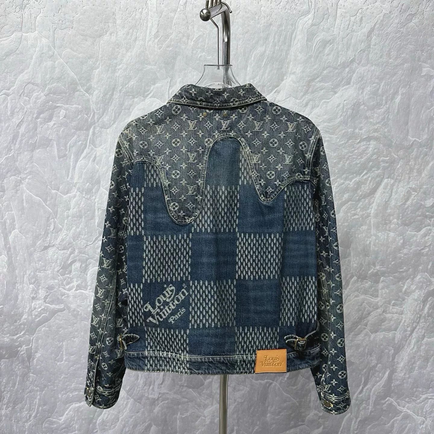 Louis Vuitton louis vuitton nigo denim jacket in blue Size US L / EU 52-54 / 3 - 4 Thumbnail