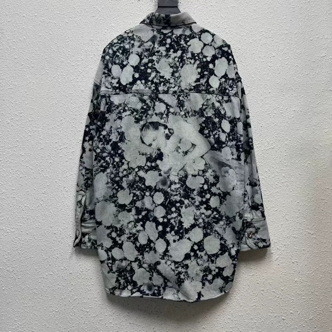 Louis Vuitton louis vuitton green floral denim jacket Size XS / US 0-2 / IT 36-38 - 2 Thumbnail
