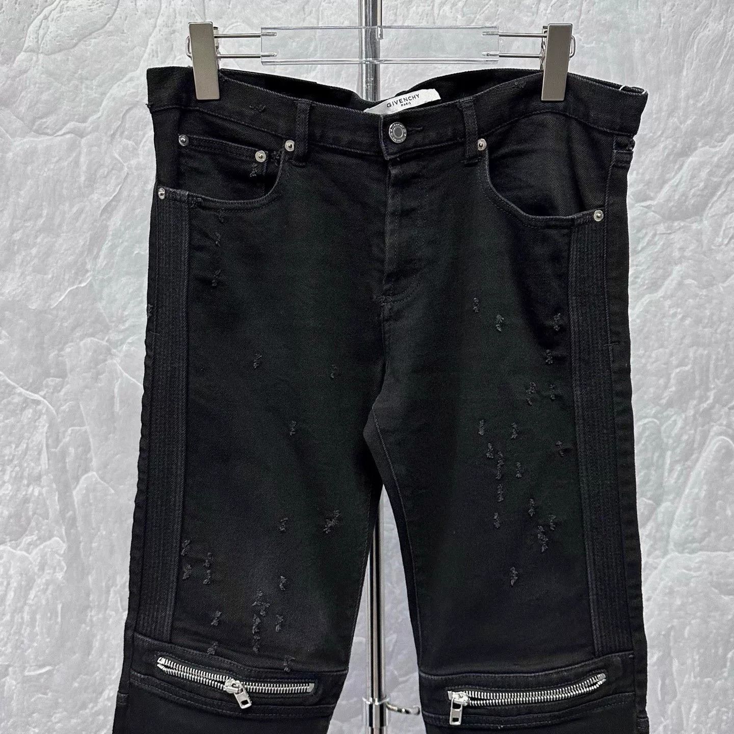 Givenchy Givenchy Distressed Zip Detail Denim Pants Size US 33 - 3 Thumbnail