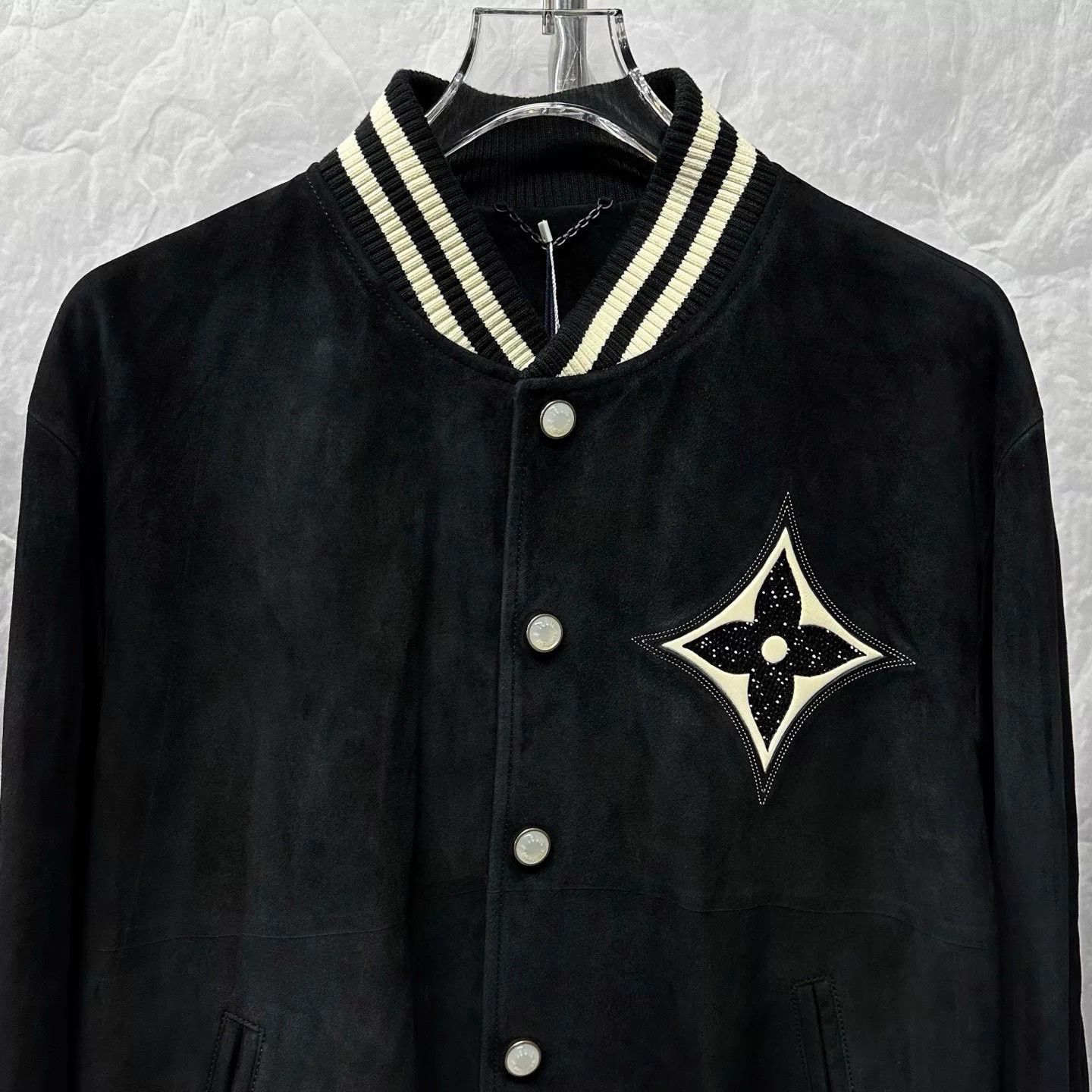 Louis Vuitton new louis vuitton black baseball jacket Size US L / EU 52-54 / 3 - 3 Thumbnail