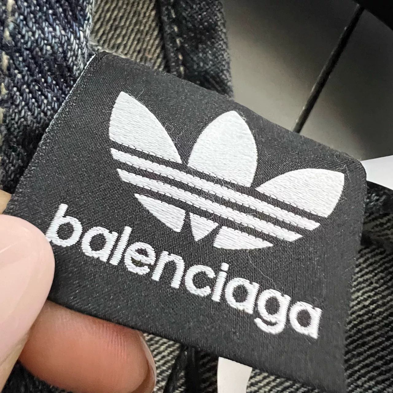 Balenciaga balenciaga x adidas denim hooded jacket Size US M / EU 48-50 / 2 - 4 Thumbnail