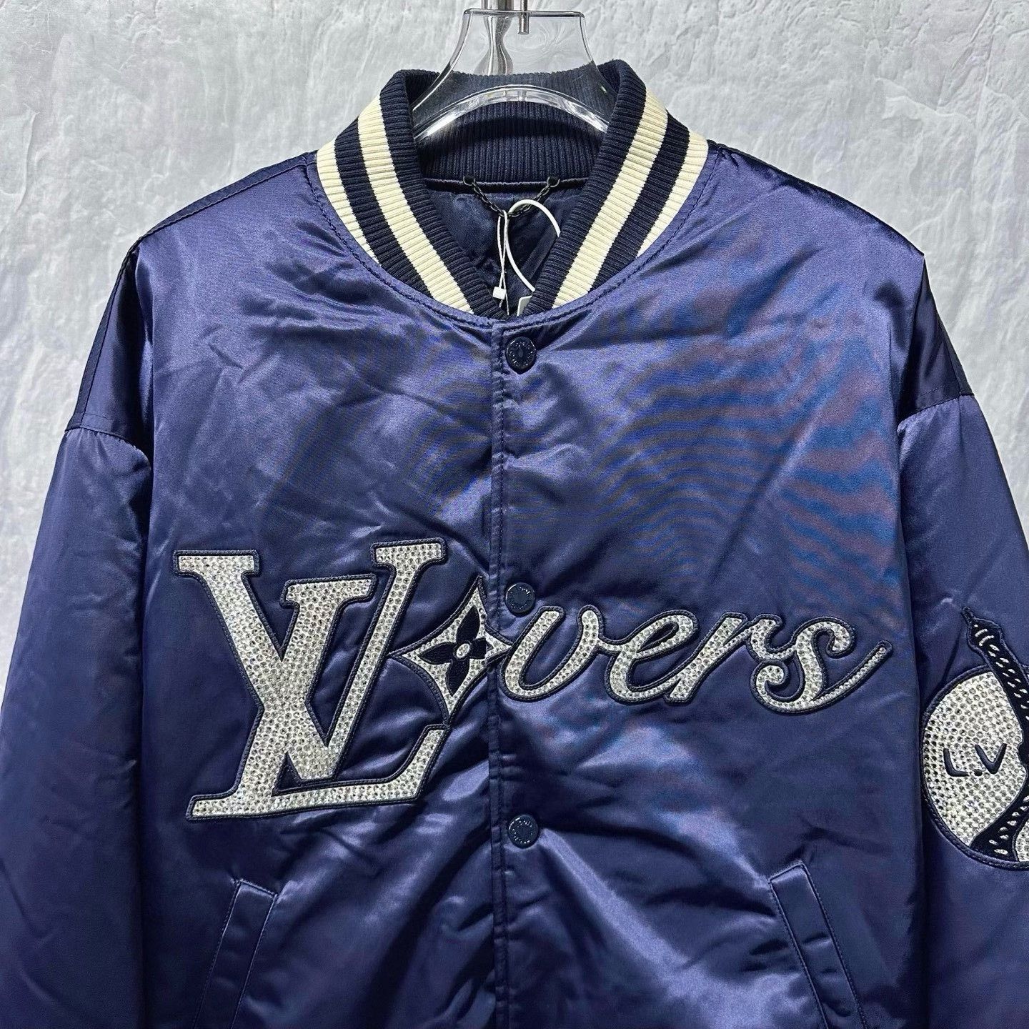 Louis Vuitton louis vuitton ss25 rhinestone baseball jacket Size US M / EU 48-50 / 2 - 2 Thumbnail