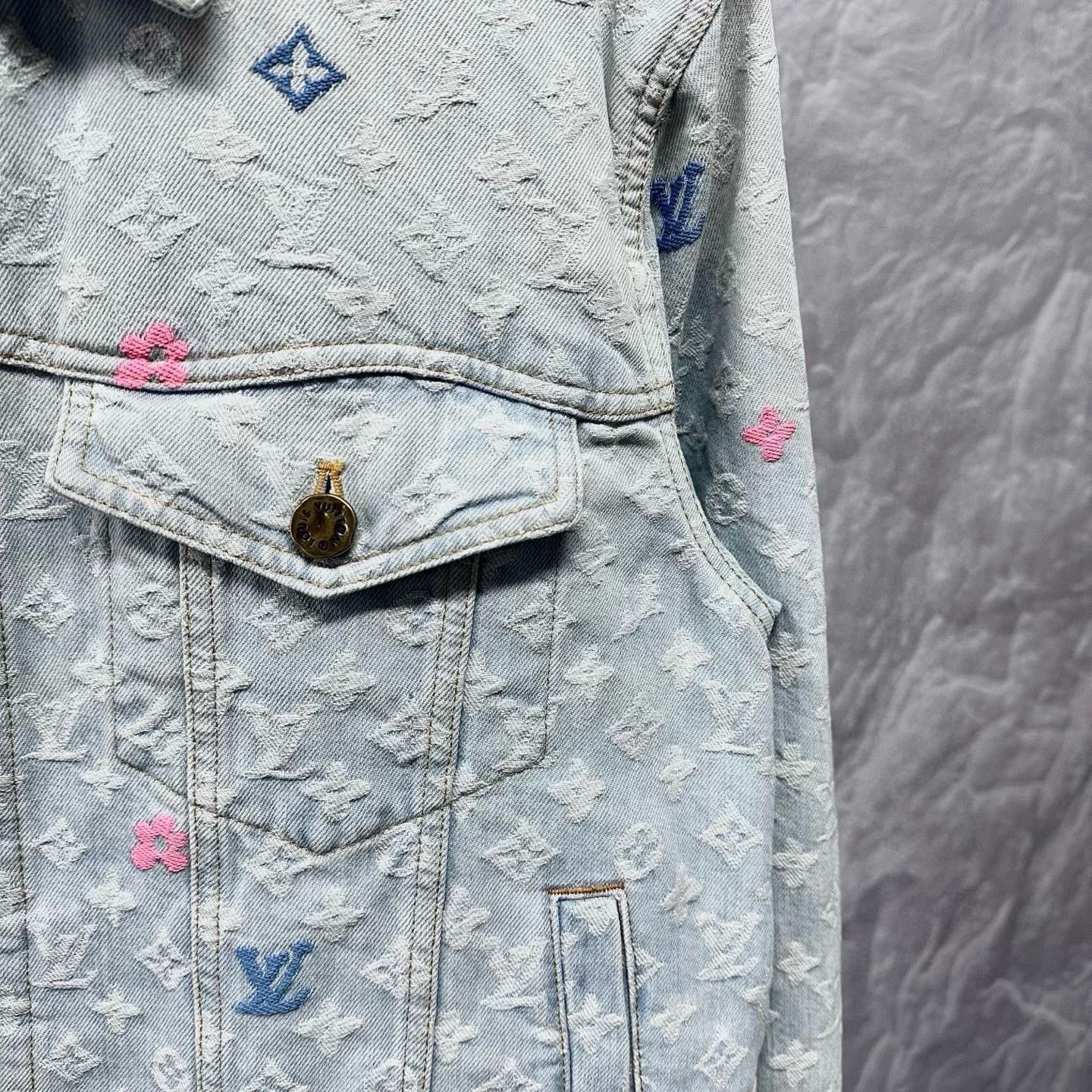 Louis Vuitton louis vuitton fw24 tyler embroidered denim jacket Size US L / EU 52-54 / 3 - 3 Thumbnail