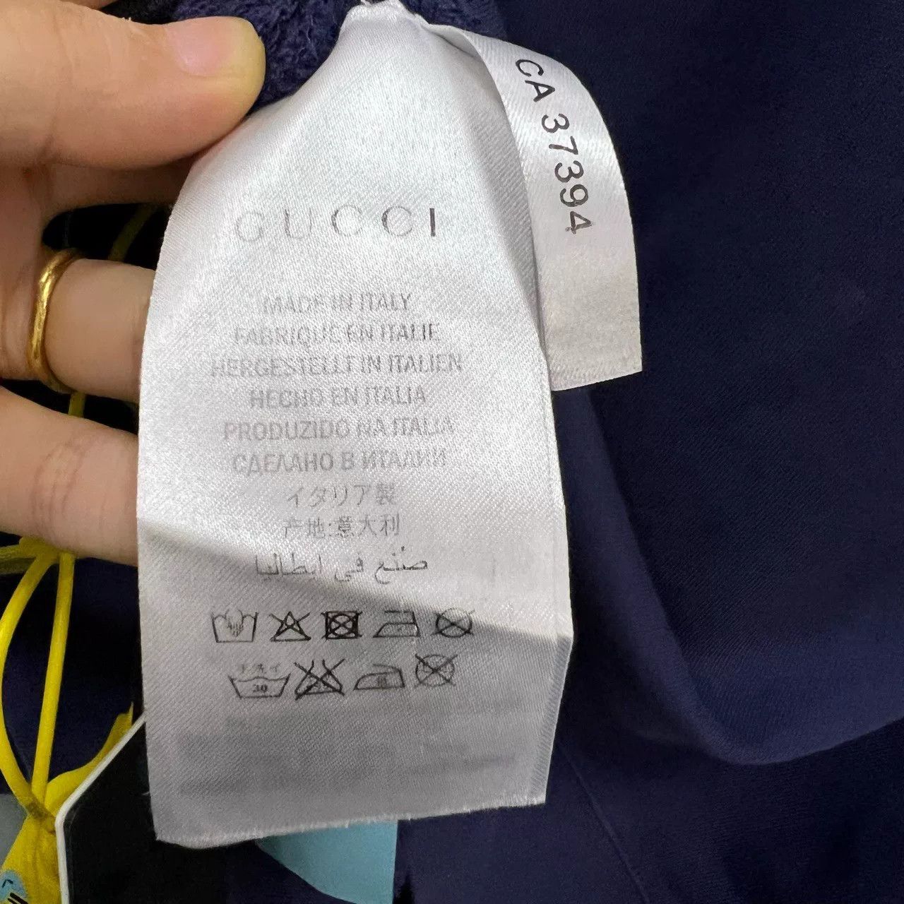 Gucci gucci rabbit logo embroidered sweatshirt size M Size US M / EU 48-50 / 2 - 3 Thumbnail