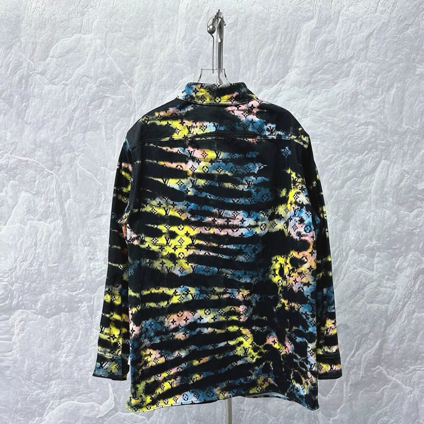 Louis Vuitton louis vuitton colorful tie-dye denim jacket Size US XL / EU 56 / 4 - 4 Thumbnail