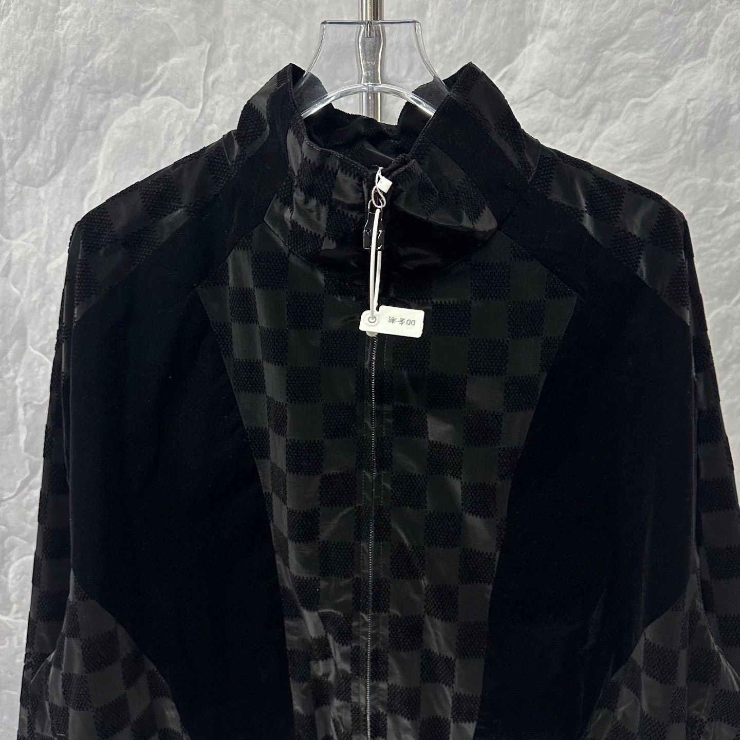 Louis Vuitton louis vuitton ss25 chess pattern jacket Size US L / EU 52-54 / 3 - 2 Thumbnail