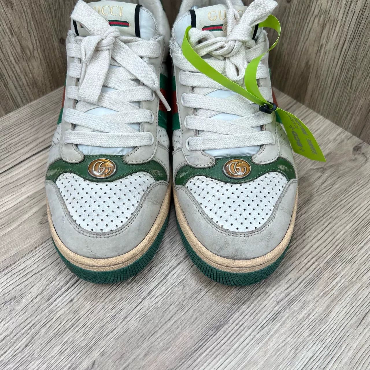 Gucci gucci green and beige perforated sneakers Size US 9 / EU 42 - 3 Thumbnail