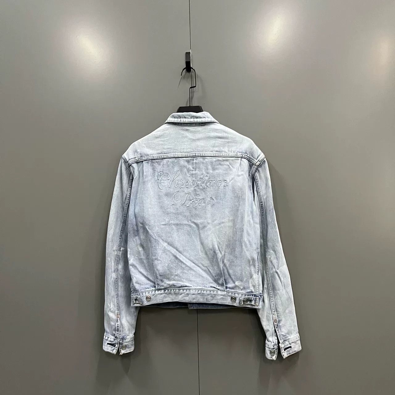 Dior dior blue logo denim jacket size 46 Size US L / EU 52-54 / 3 - 2 Thumbnail