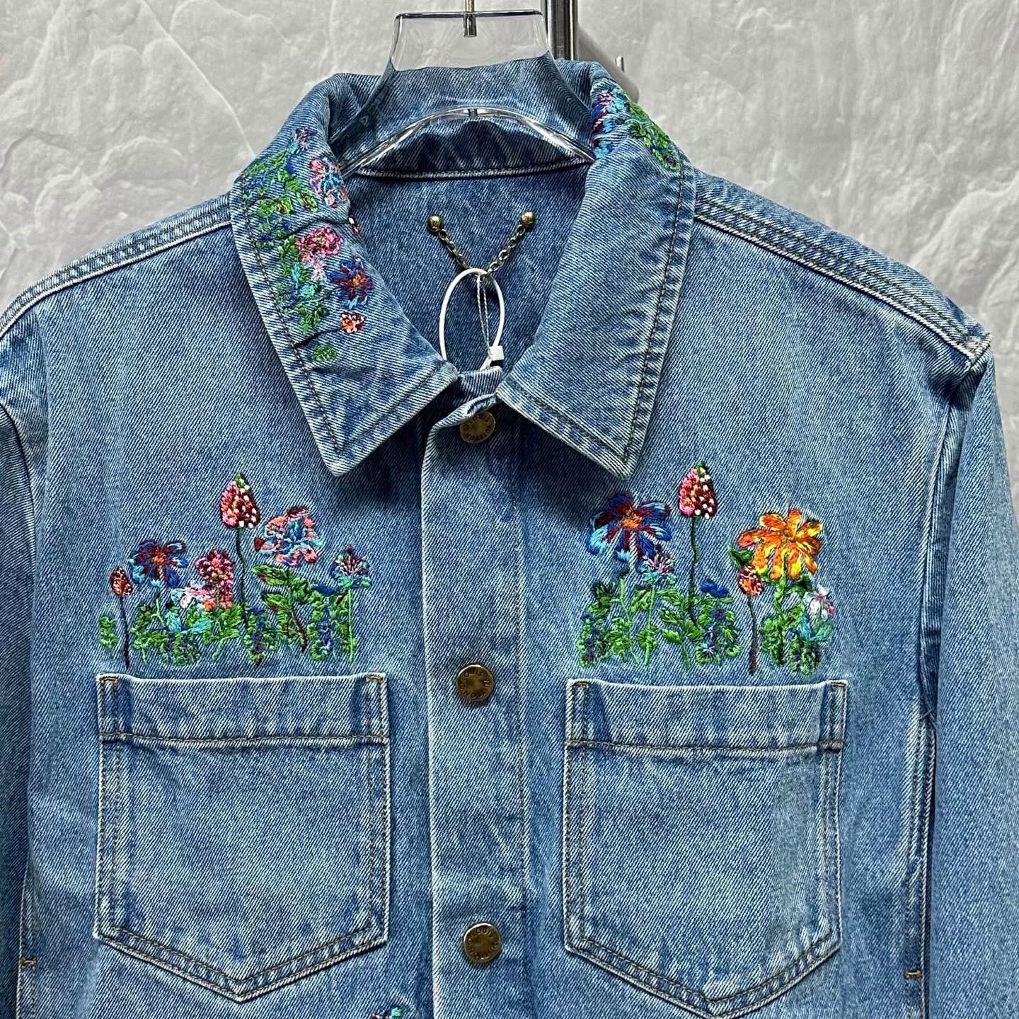 Louis Vuitton embroidered denim jacket from louis vuitton Size L / US 10 / IT 46 - 3 Thumbnail