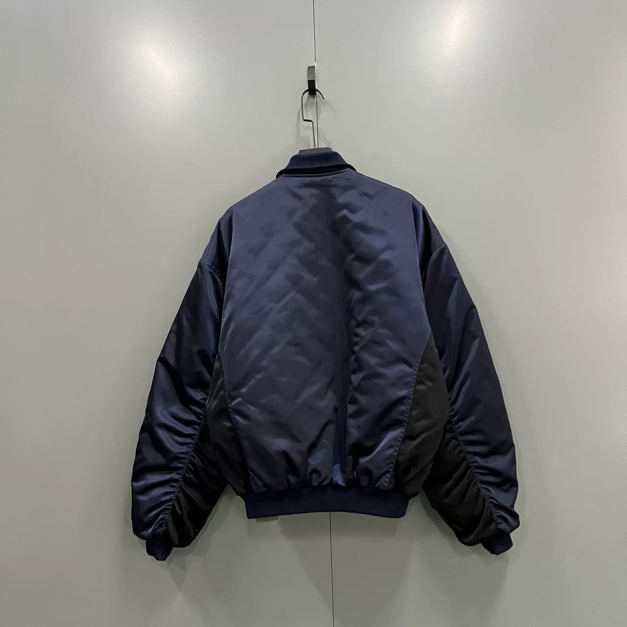 Balenciaga balenciaga embroidered logo outerwear jacket Size US M / EU 48-50 / 2 - 2 Thumbnail