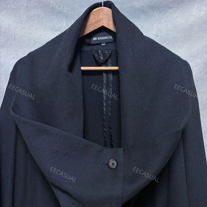 Ann Demeulemeester Black Asymmetric Double-breasted Button Coat Size US S / EU 44-46 / 1 - 4 Thumbnail