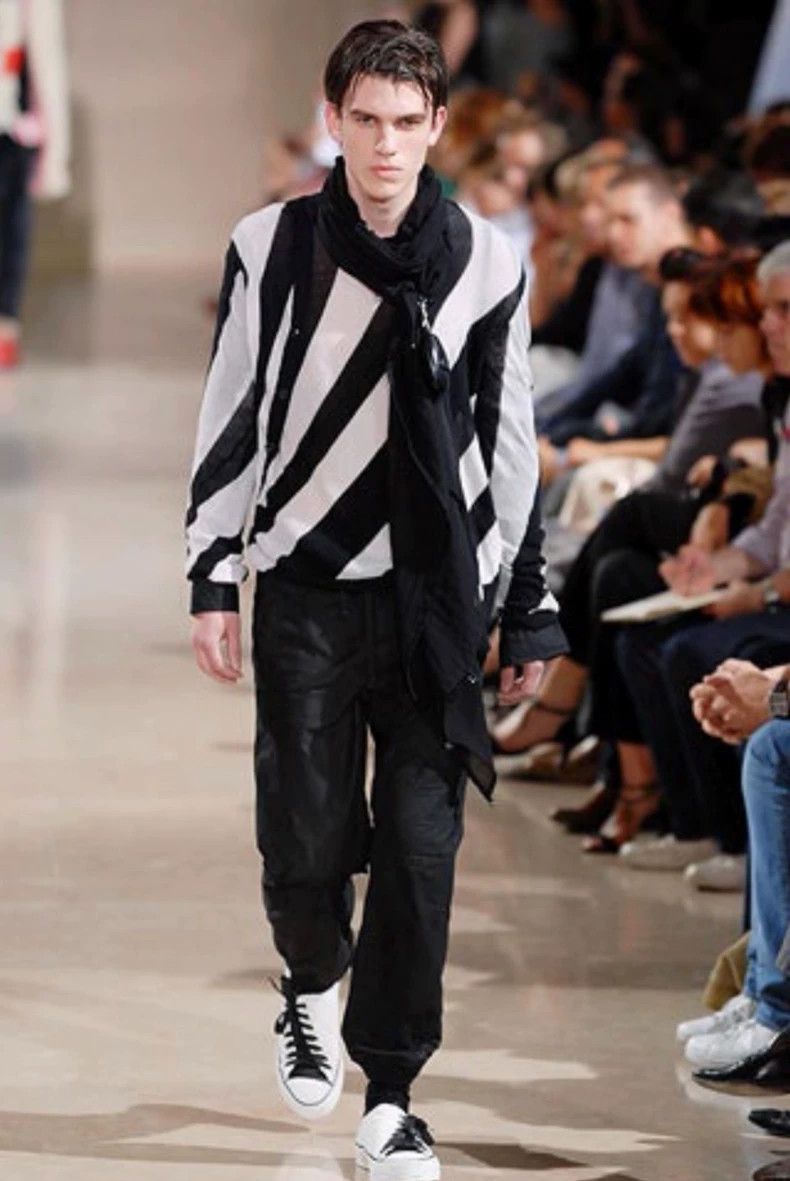 Ann Demeulemeester Ann Demeulemeester Asymmetry Wool Cardigan Size US XS / EU 42 / 0 - 7 Thumbnail