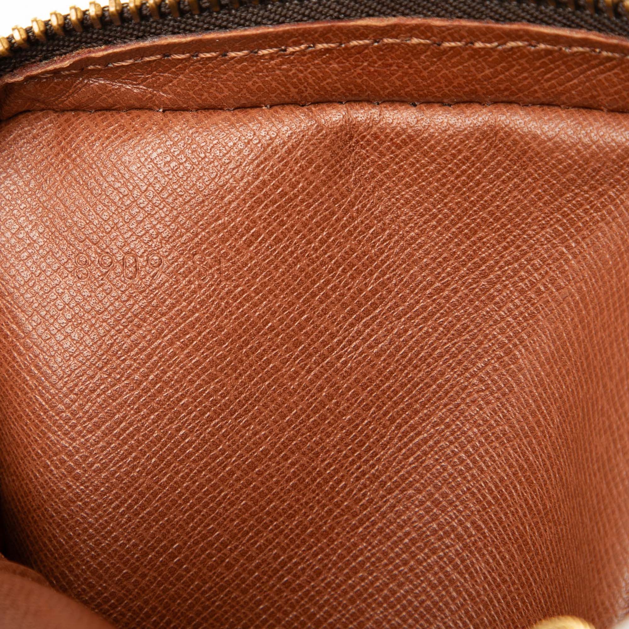 Louis Vuitton Louis Vuitton Monogram Mini Danube Size ONE SIZE - 6 Thumbnail
