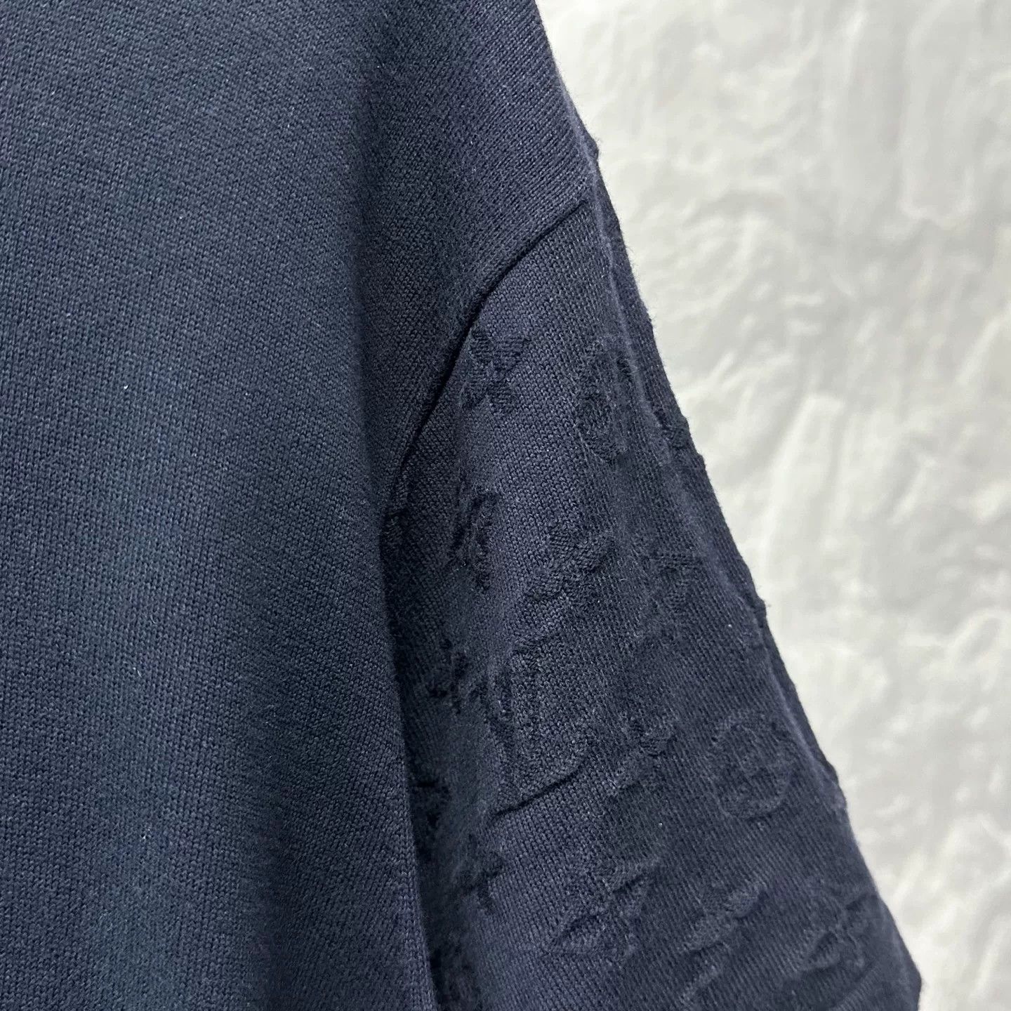 Louis Vuitton louis vuitton ss24 knit short sleeve tee Size US L / EU 52-54 / 3 - 4 Thumbnail