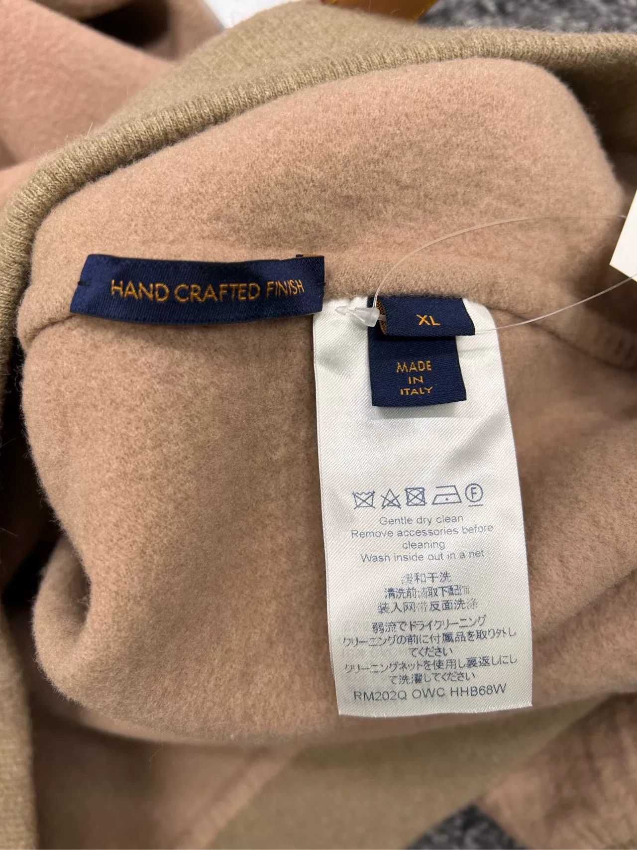 Louis Vuitton LV Louis Vuitton Cashmere Hooded Sweatshirt Size XL / US 12-14 / IT 48-50 - 3 Thumbnail