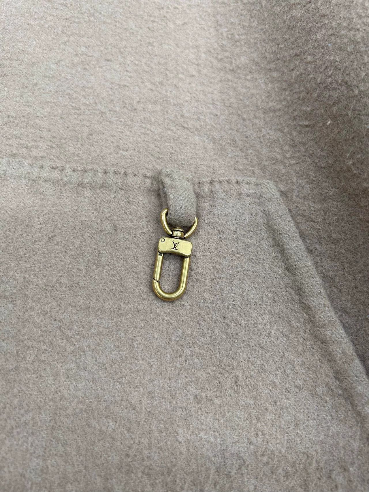 Louis Vuitton LV Louis Vuitton Cashmere Hooded Sweatshirt Size XL / US 12-14 / IT 48-50 - 6 Thumbnail