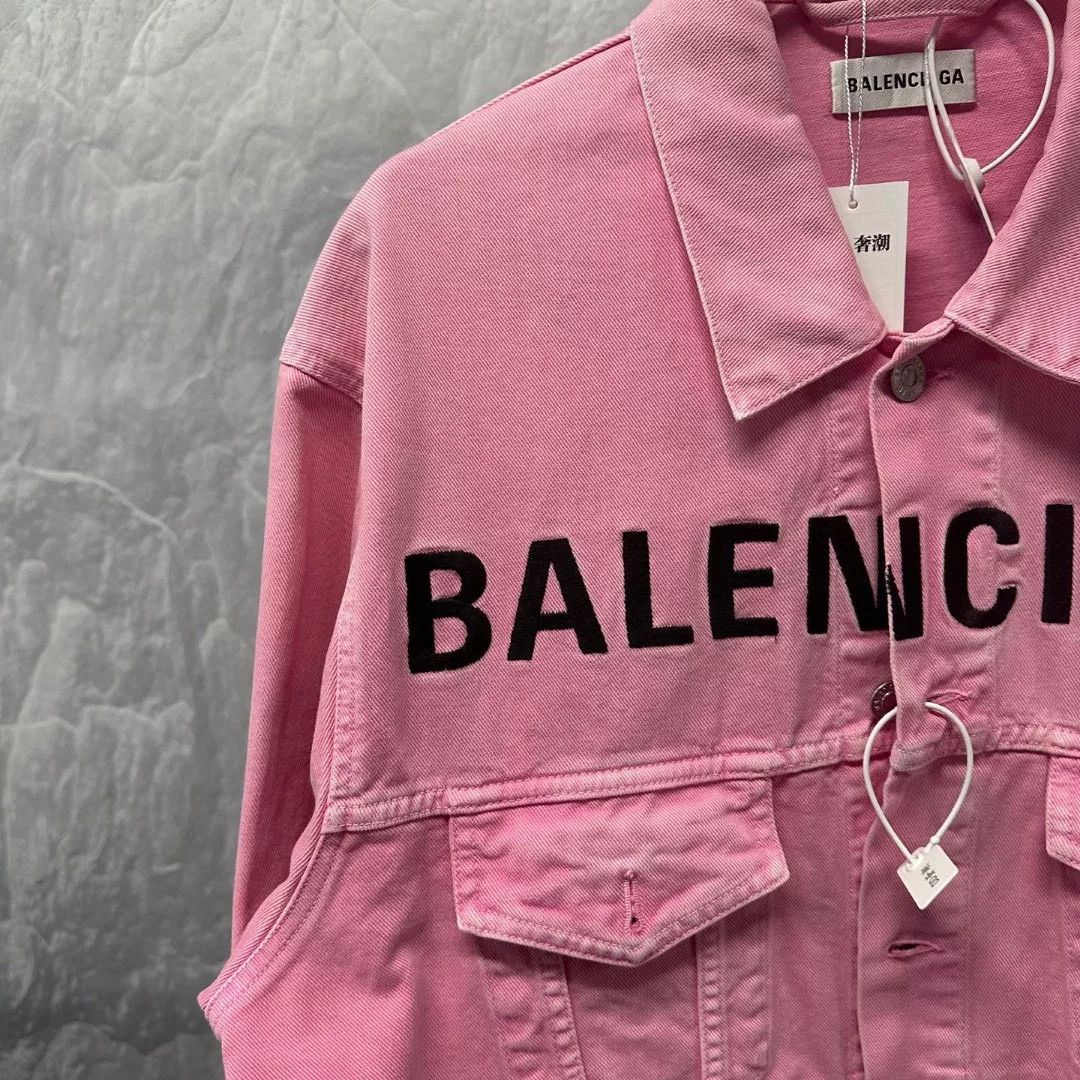 Balenciaga Balenciaga Valentine's Series Denim Jacket Size S / US 4 / IT 40 - 3 Thumbnail