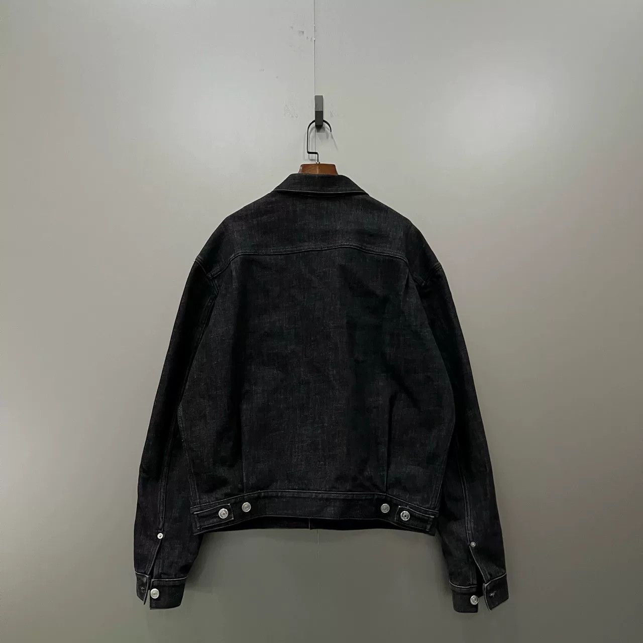 Dior dior logo denim jacket black size 50 Size US L / EU 52-54 / 3 - 2 Thumbnail