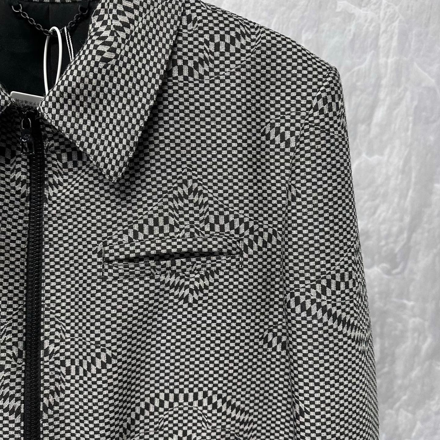Louis Vuitton louis vuitton lv mosaic zip jacket size 52 Size US L / EU 52-54 / 3 - 3 Thumbnail