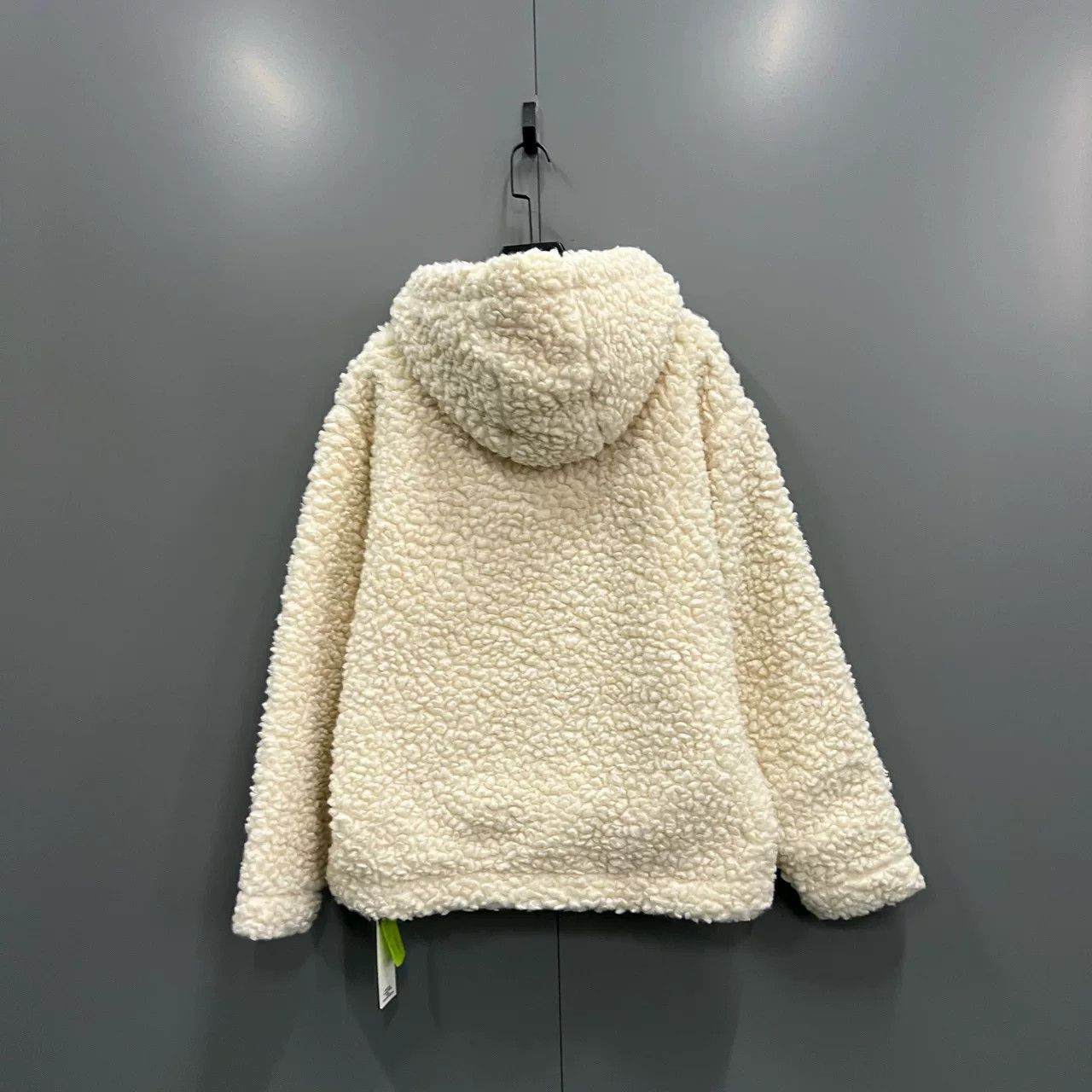 AMI ami beige fleece hoodie size S Size US S / EU 44-46 / 1 - 2 Thumbnail