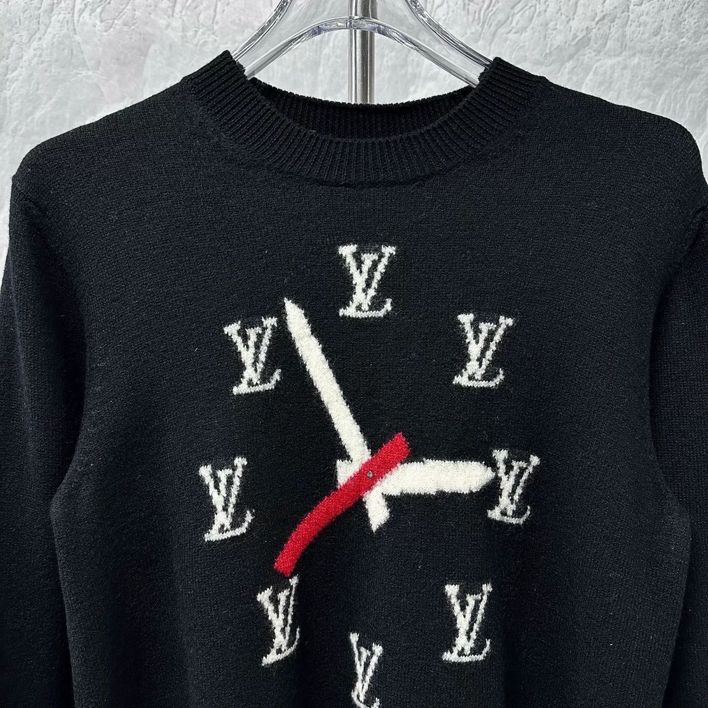 Louis Vuitton louis vuitton black clock sweater size L Size US L / EU 52-54 / 3 - 2 Thumbnail
