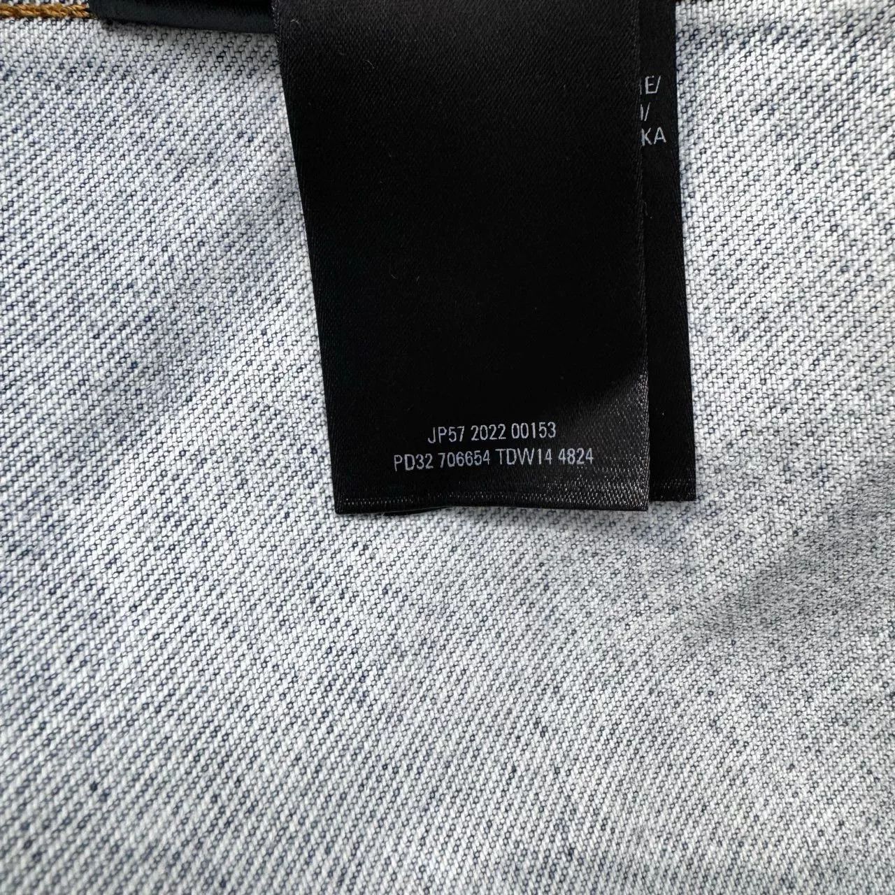 Balenciaga balenciaga twisted sleeve denim jacket Size S / US 4 / IT 40 - 6 Thumbnail