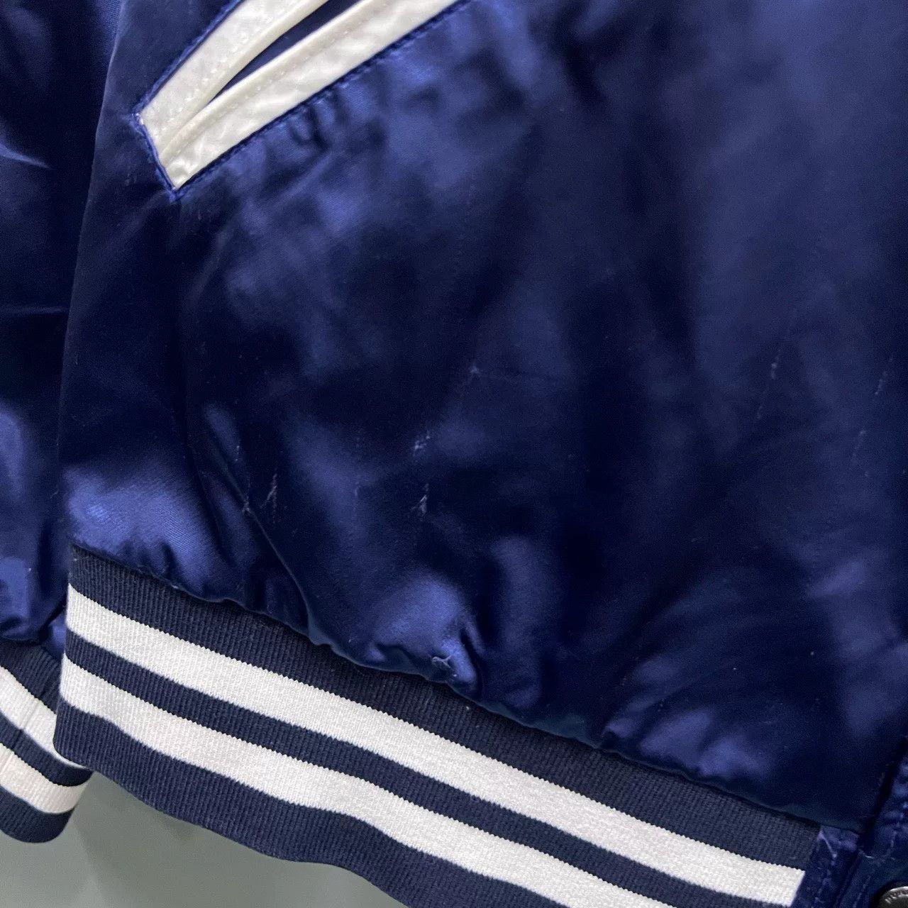 Burberry burberry blue silk long sleeve jacket Size US L / EU 52-54 / 3 - 3 Thumbnail