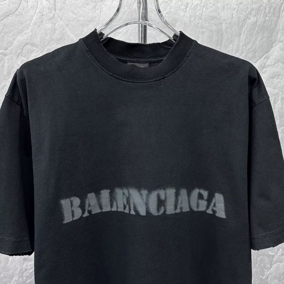Balenciaga balenciaga ss24 fuzzy letter print t-shirt Size US XS / EU 42 / 0 - 3 Thumbnail