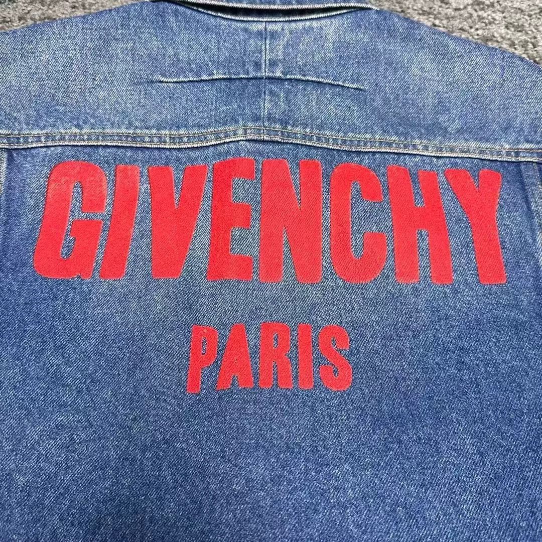 Givenchy givenchy embroidered denim jacket size M Size US M / EU 48-50 / 2 - 6 Thumbnail