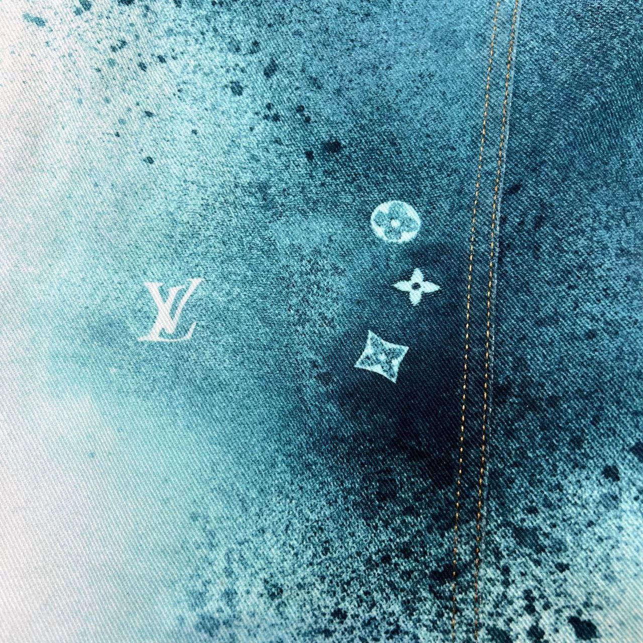Louis Vuitton louis vuitton blue and white denim jacket Size US L / EU 52-54 / 3 - 6 Thumbnail