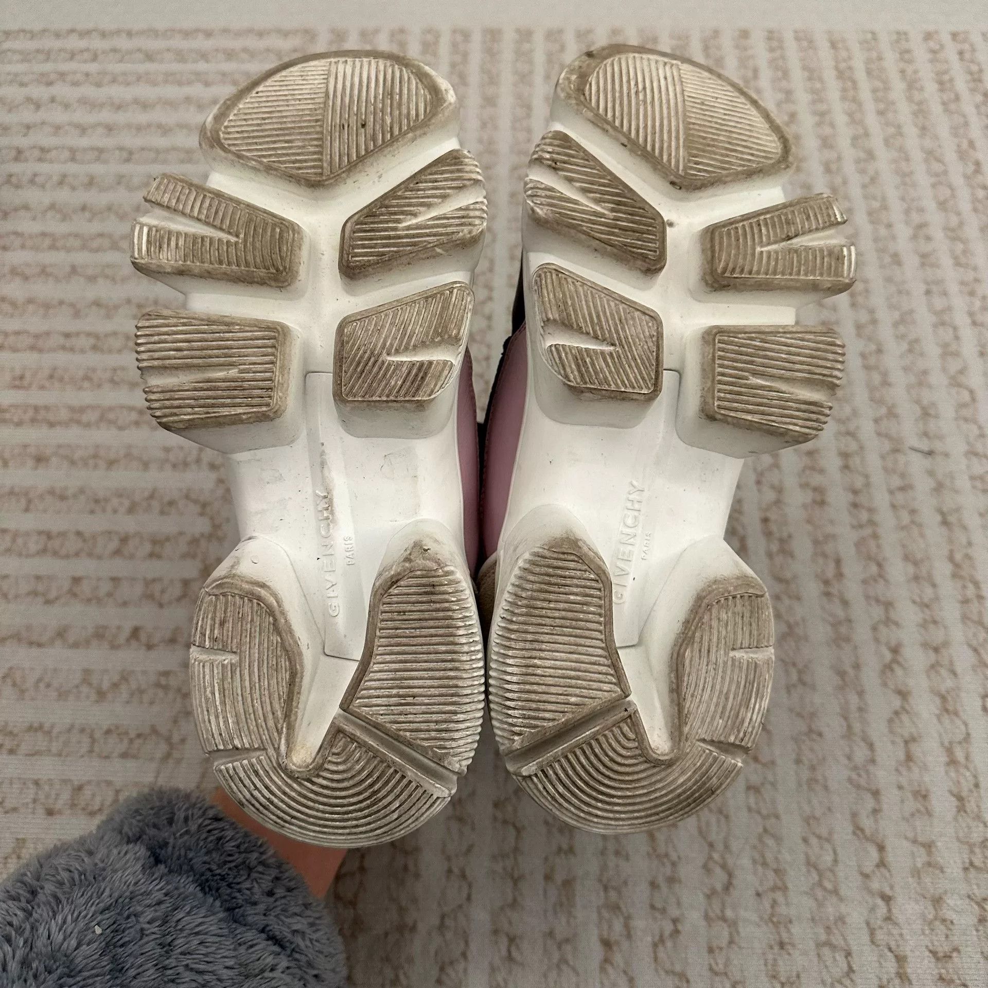 Givenchy Givenchy Chunky Sneakers with Pink Accents Size US 6 / IT 36 - 4 Thumbnail