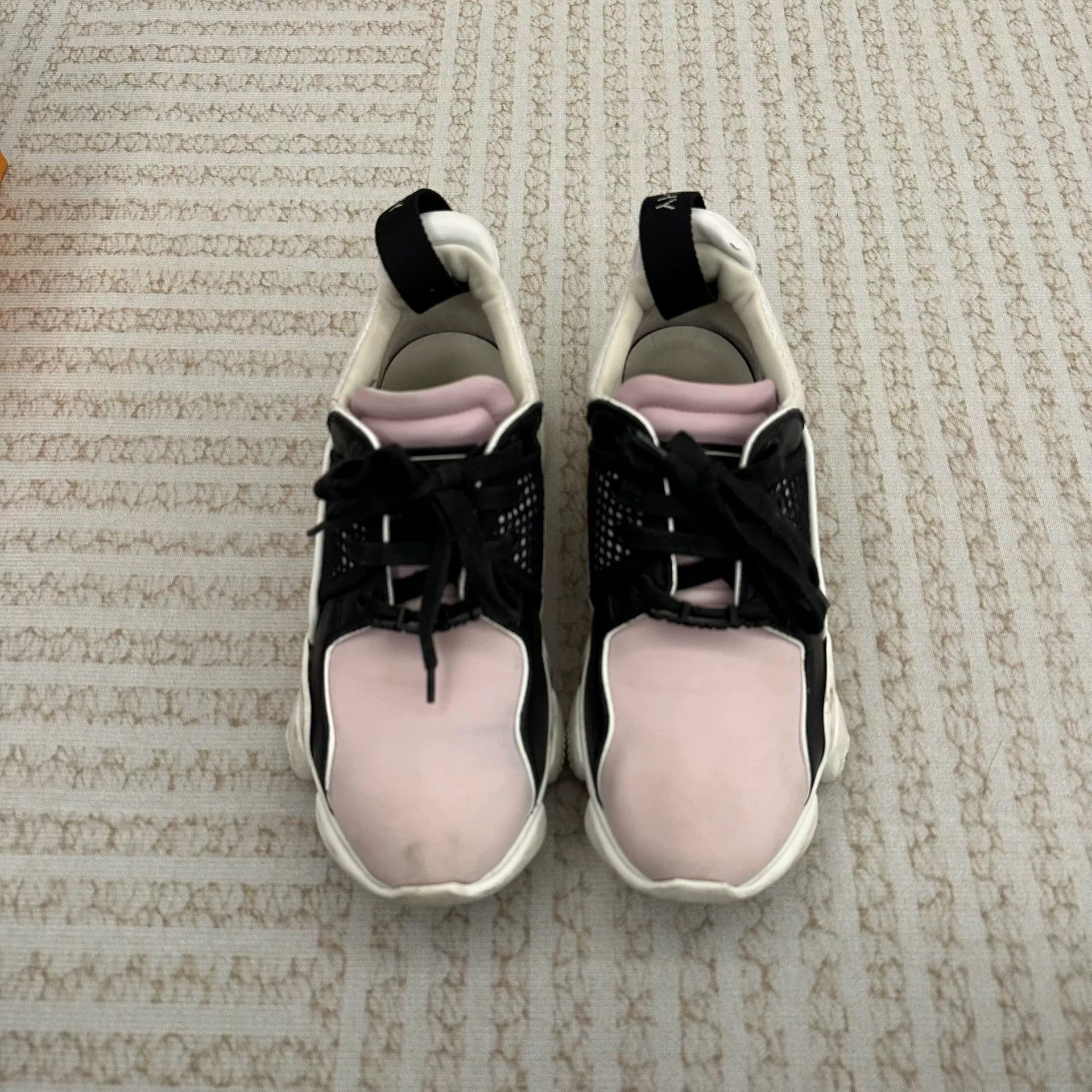 Givenchy Givenchy Chunky Sneakers with Pink Accents Size US 6 / IT 36 - 2 Thumbnail